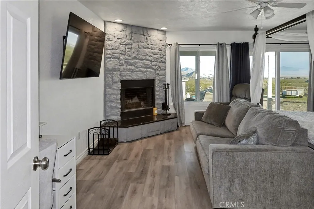 30788 Buenos Aires, Lucerne Valley, California 92356 home-pic-29