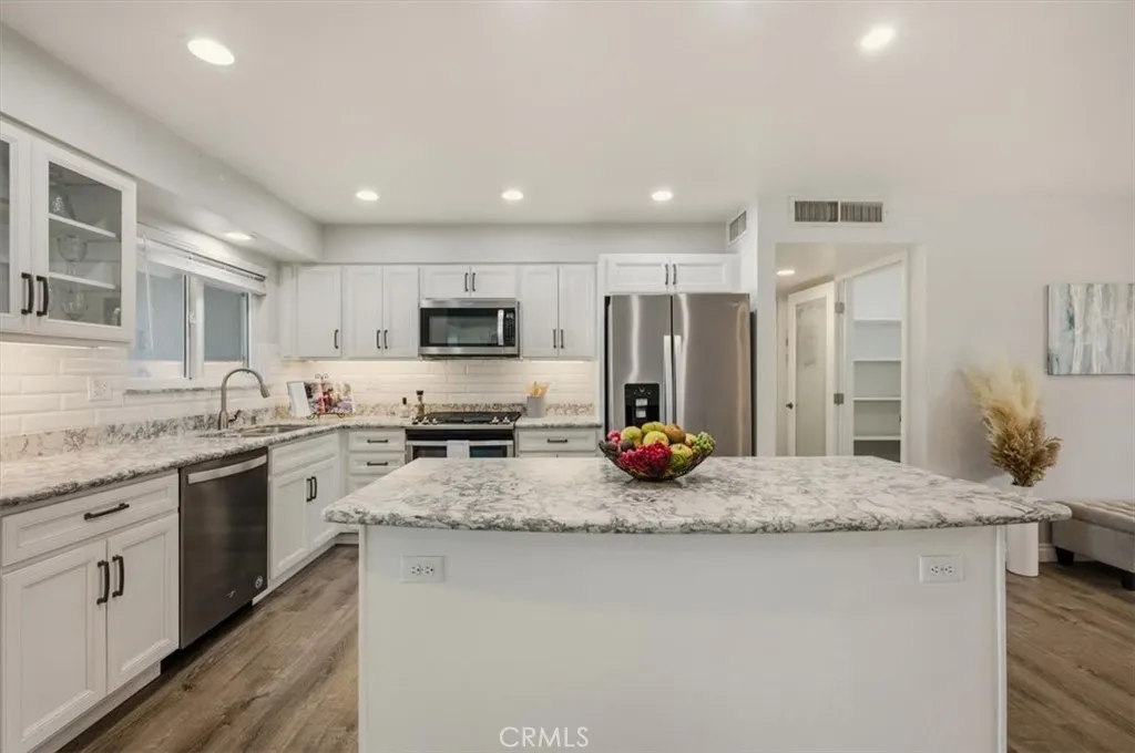 29326 Carmel, Menifee, California 92586 home-pic-1