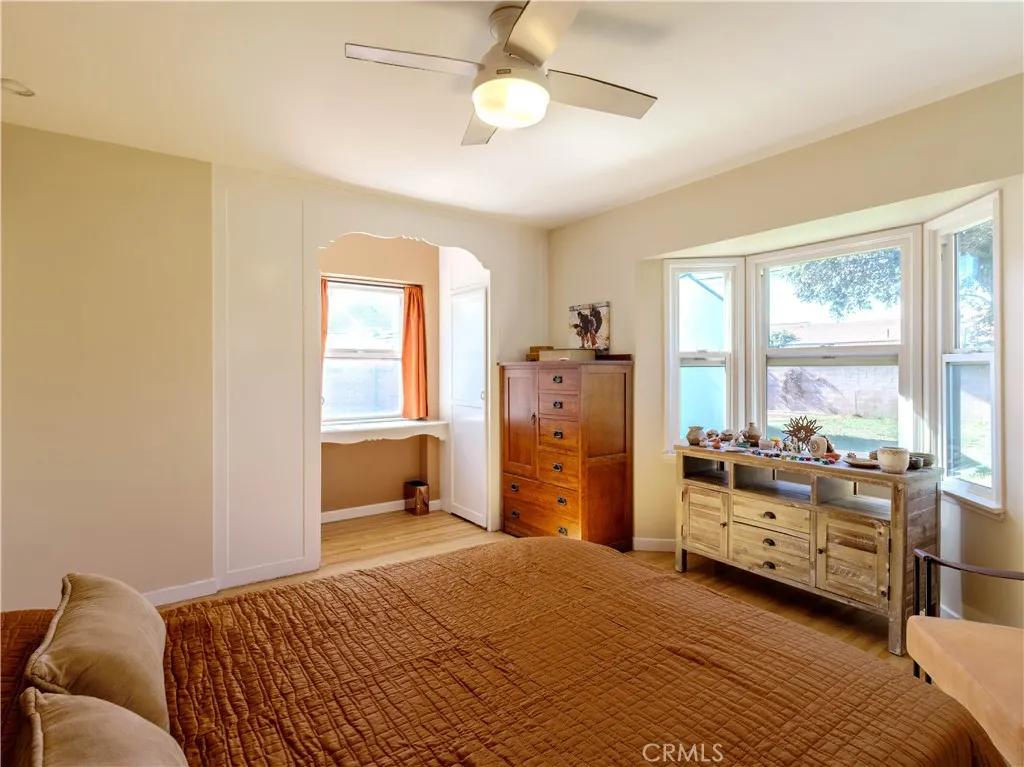 5857 Eastbrook, Lakewood, California 90713 home-pic-17