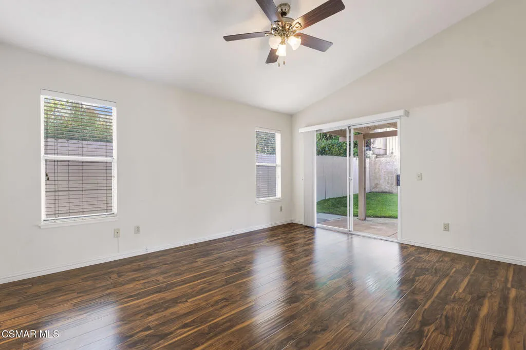 6917 Luther Circle, Moorpark, California 93021 home-pic-18