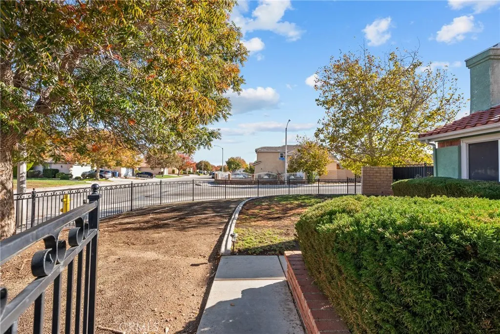 3110 Viana Dr, Palmdale, California 93550 home-pic-6