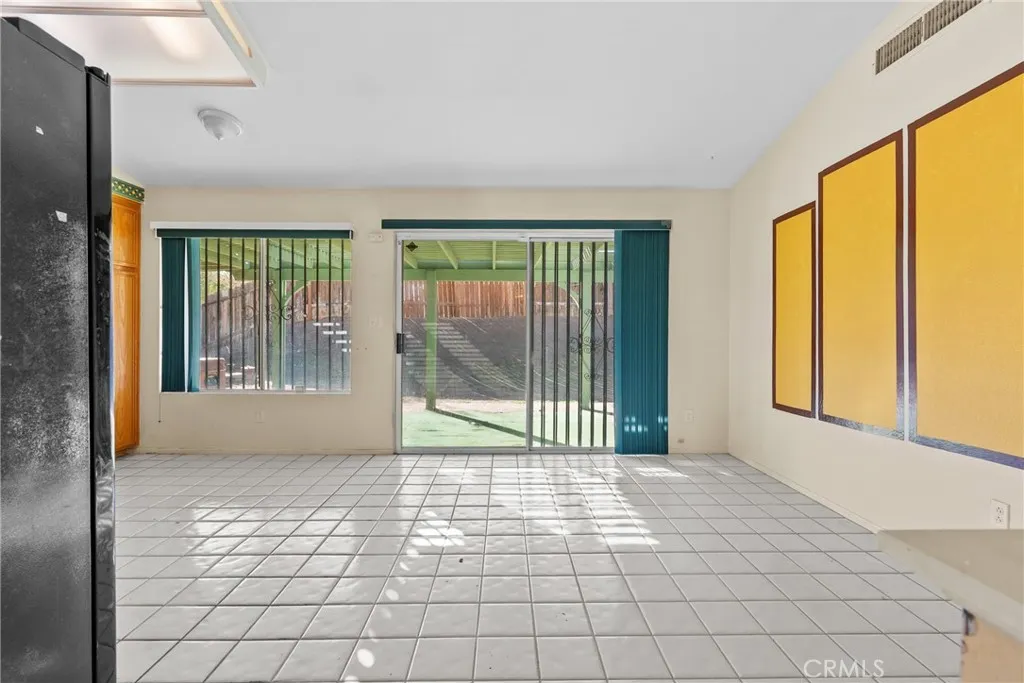 3110 Viana Dr, Palmdale, California 93550 home-pic-15