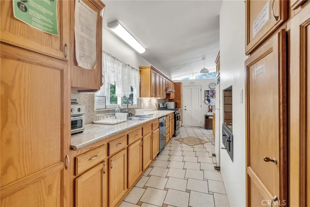 16875 Sausalito Drive, Whittier, California 90603 home-pic-23