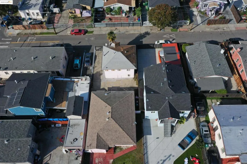 1615 69th Ave, Oakland, California 94621 home-pic-5