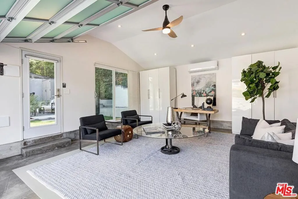 3125 Lindo Street, Los Angeles, California 90068 home-pic-34