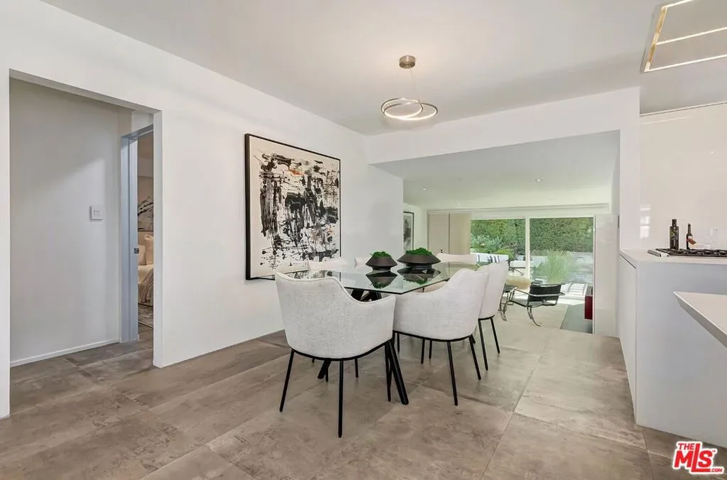 3125 Lindo Street, Los Angeles, California 90068 home-pic-8