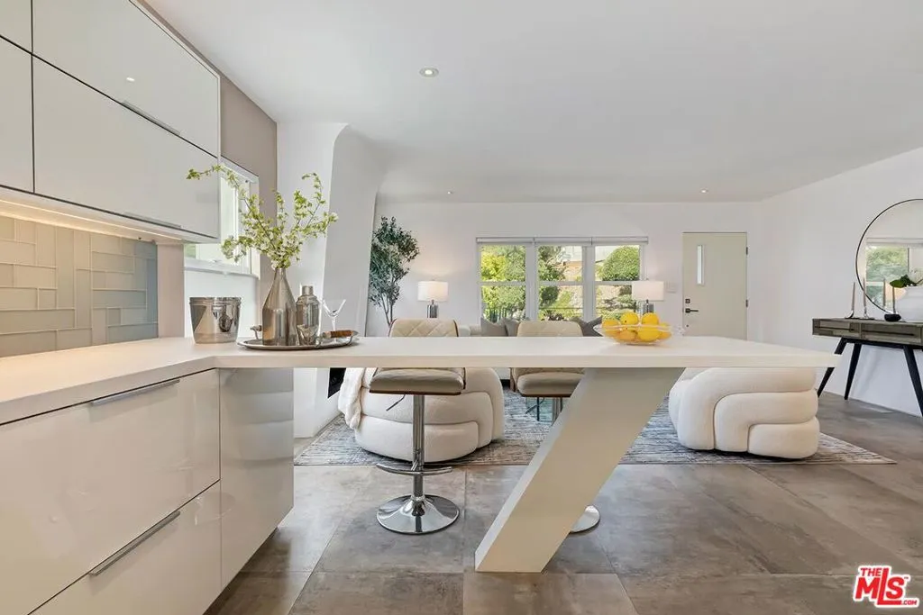 3125 Lindo Street, Los Angeles, California 90068 home-pic-19