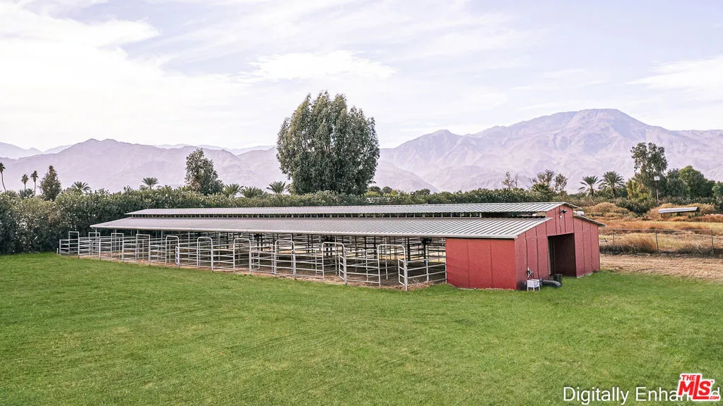 84455 61st Avenue, Thermal, California 92274 home-pic-2