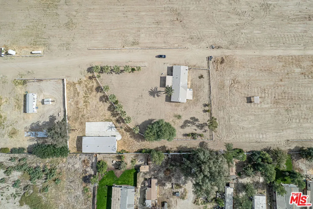 84455 61st Avenue, Thermal, California 92274 home-pic-10