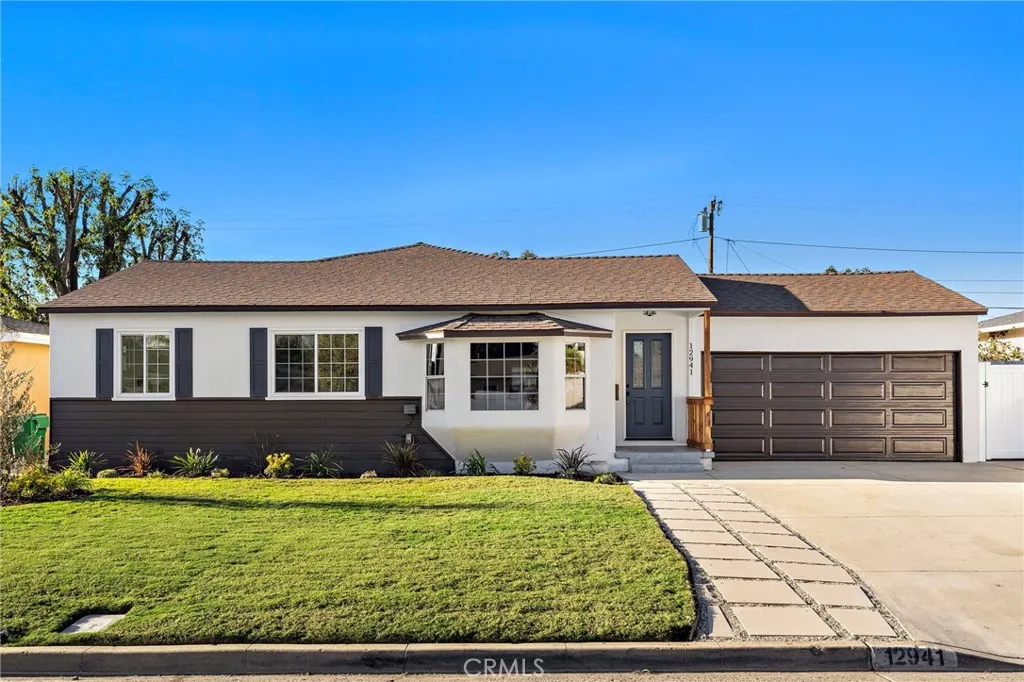 12941 Keith Place, Tustin, California 92780 home-pic-2