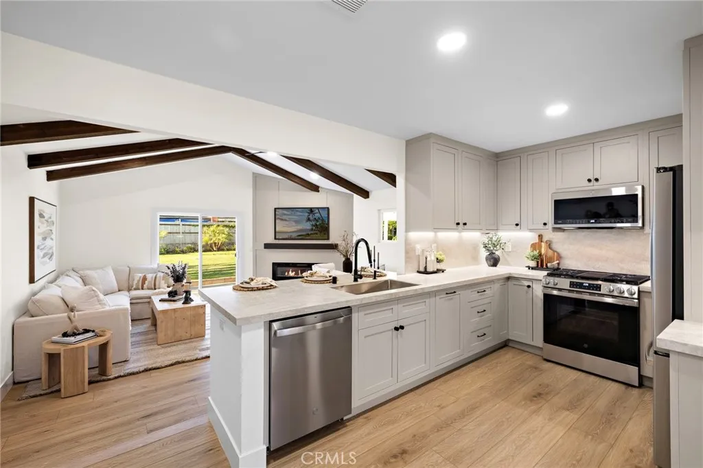 12941 Keith Place, Tustin, California 92780 home-pic-0