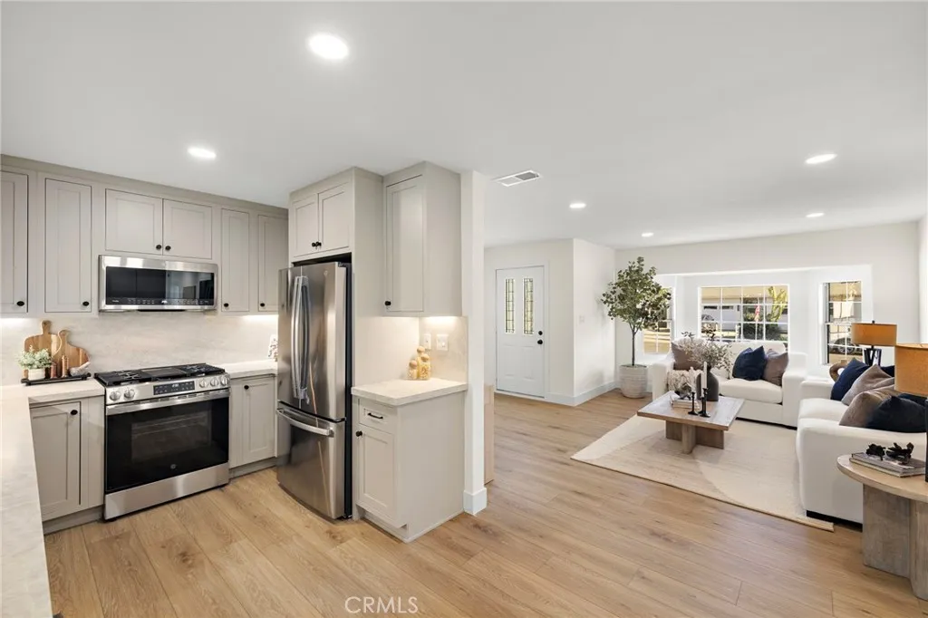 12941 Keith Place, Tustin, California 92780 home-pic-1