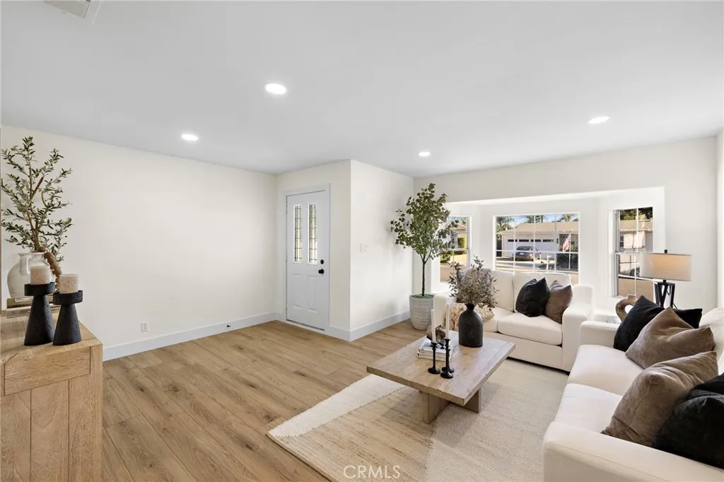 12941 Keith Place, Tustin, California 92780 home-pic-6