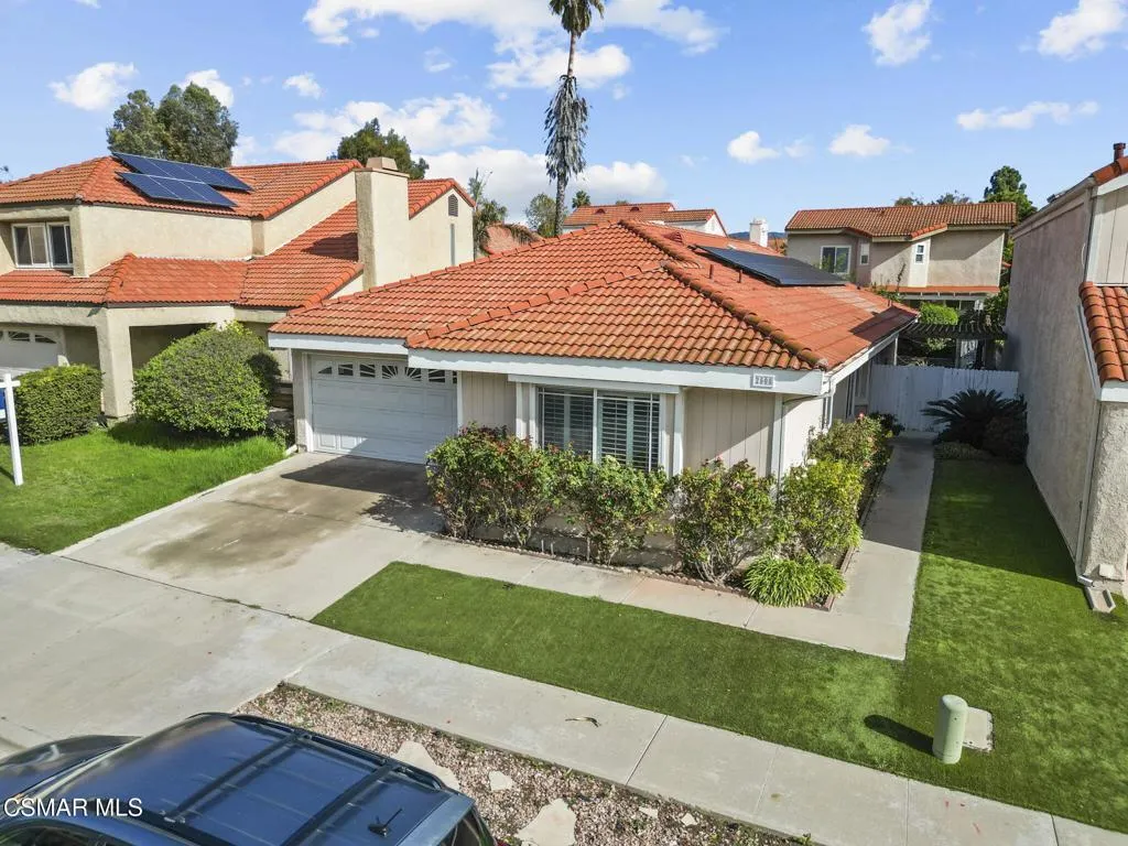 2508 Glenhurst Court, Simi Valley, California 93063 home-pic-1