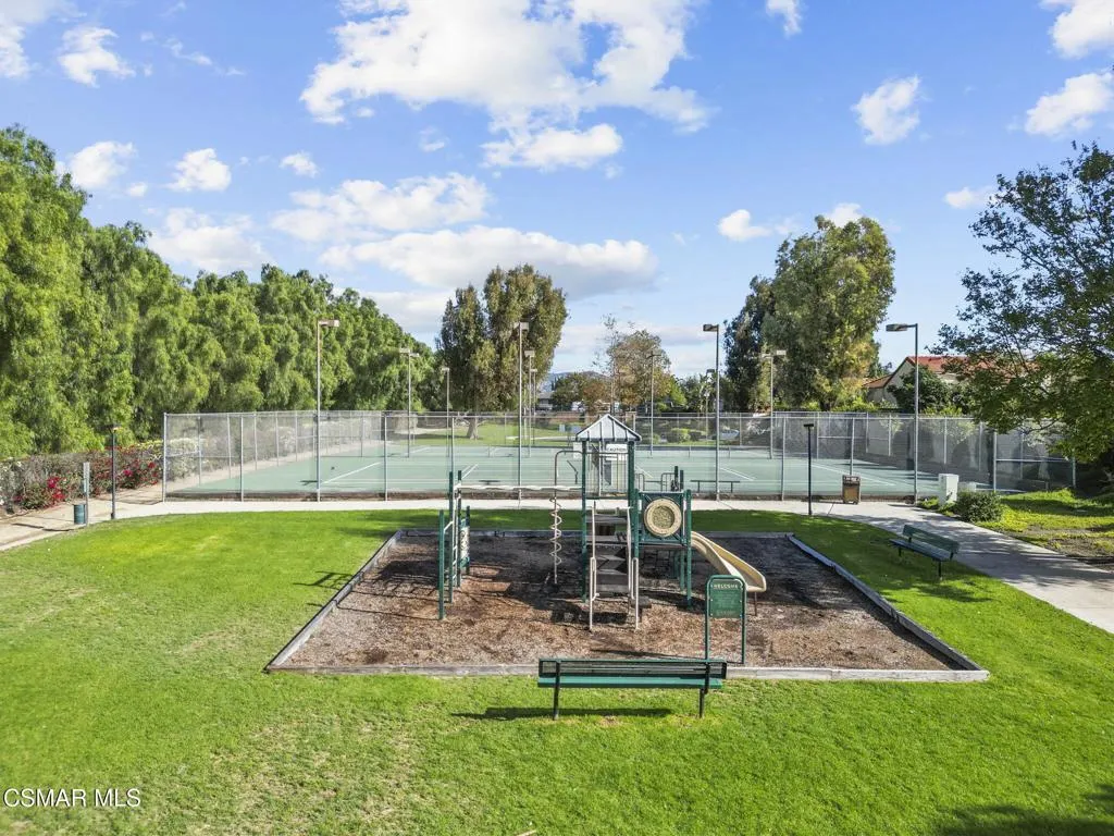 2508 Glenhurst Court, Simi Valley, California 93063 home-pic-40