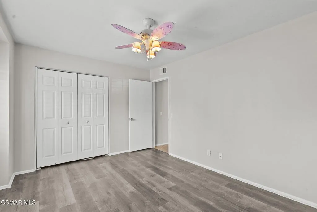 2508 Glenhurst Court, Simi Valley, California 93063 home-pic-28