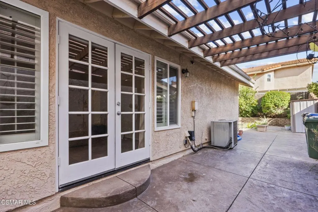 2508 Glenhurst Court, Simi Valley, California 93063 home-pic-34