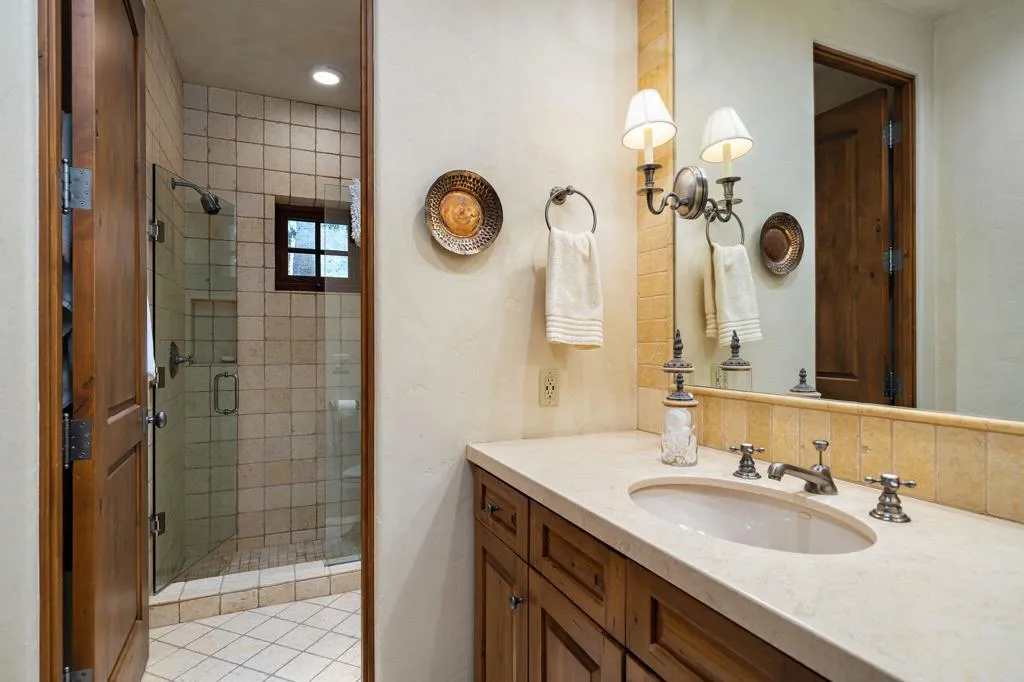 77205 Loma Vista, La Quinta, California 92253 home-pic-54