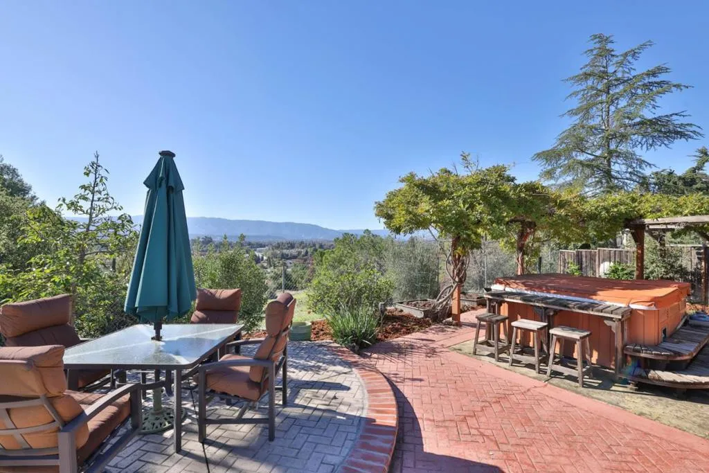 363 Hines Court, San Jose, California 95111 home-pic-18