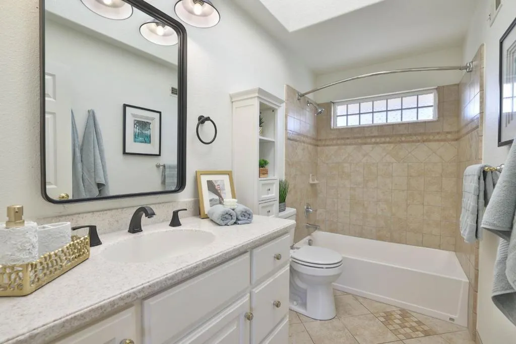 363 Hines Court, San Jose, California 95111 home-pic-15