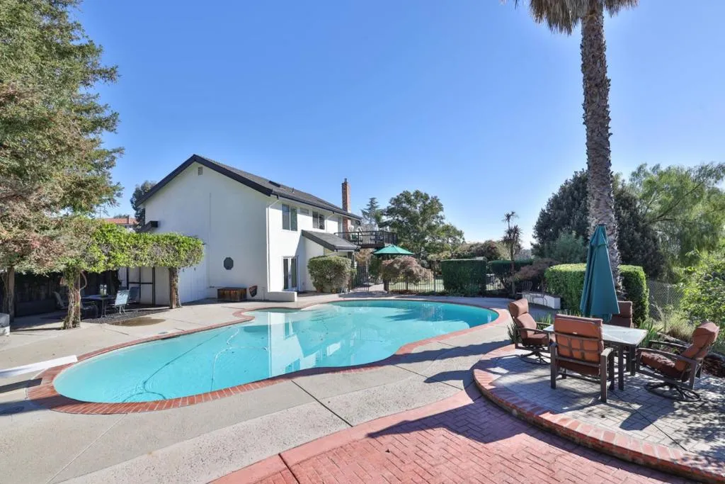 363 Hines Court, San Jose, California 95111 home-pic-20