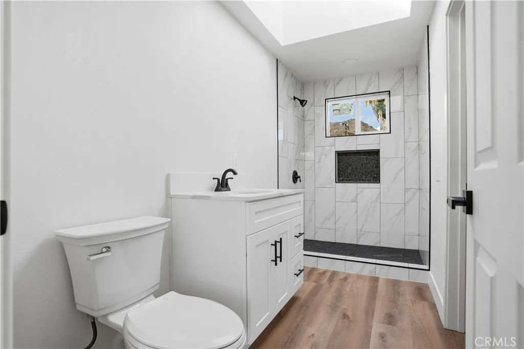 33270 Friar Tuck, Lake Elsinore, California 92530 home-pic-19