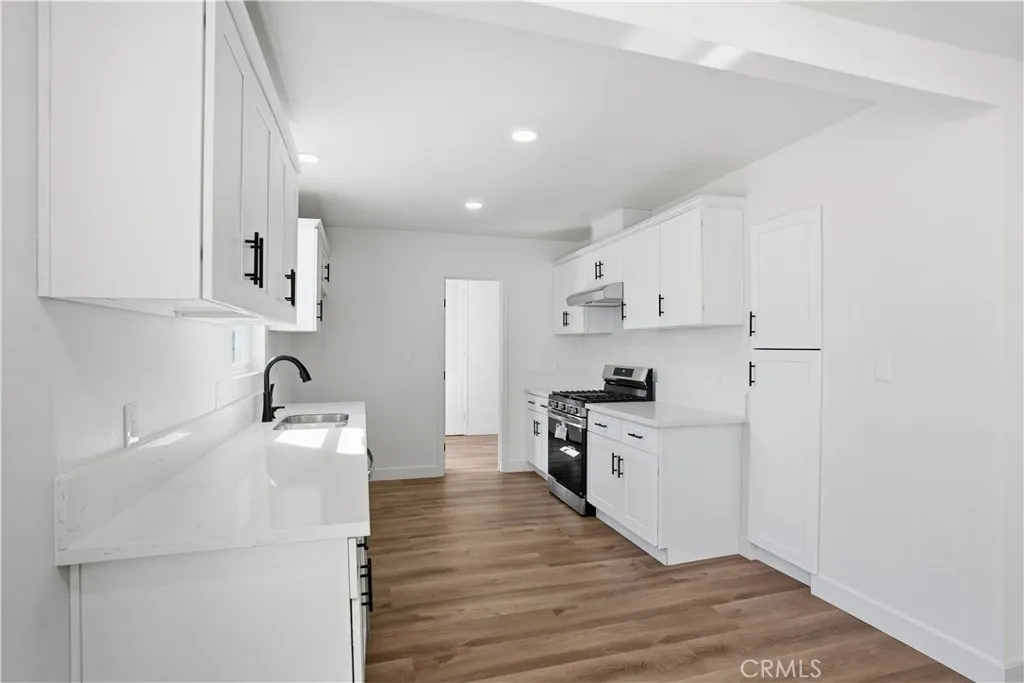 33270 Friar Tuck, Lake Elsinore, California 92530 home-pic-17