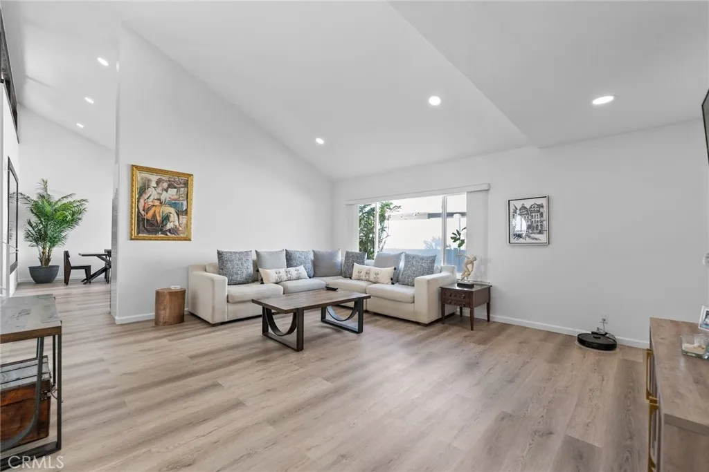 1937 Edenview Ln, West Covina, California 91792 home-pic-7