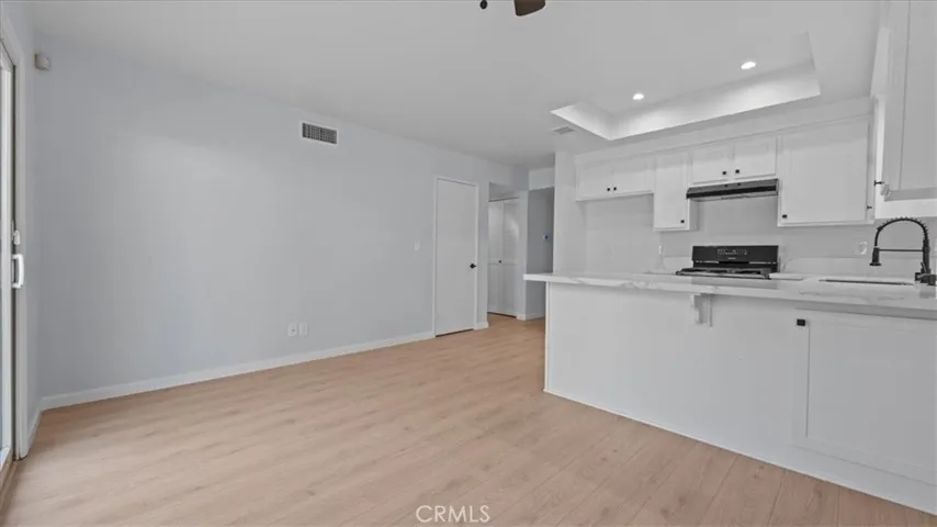 Dining Room & Kitchen