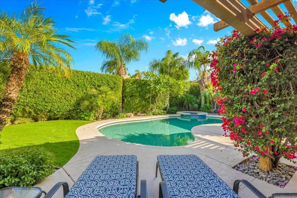58 Payson Circle, Palm Desert, California 92211 home-pic-0
