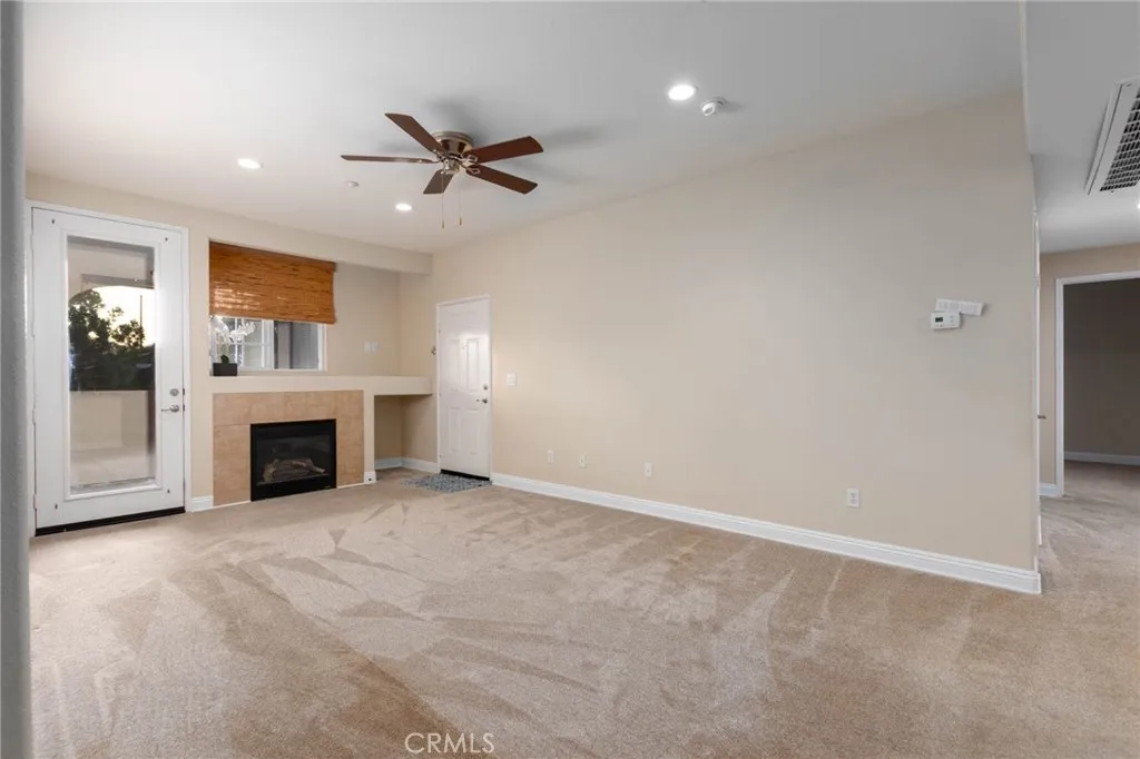 41410 Juniper Street 121, Murrieta, California 92562 home-pic-4
