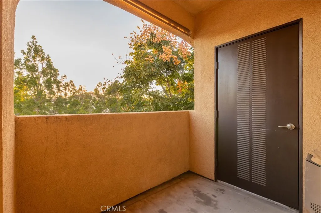 41410 Juniper Street 121, Murrieta, California 92562 home-pic-5