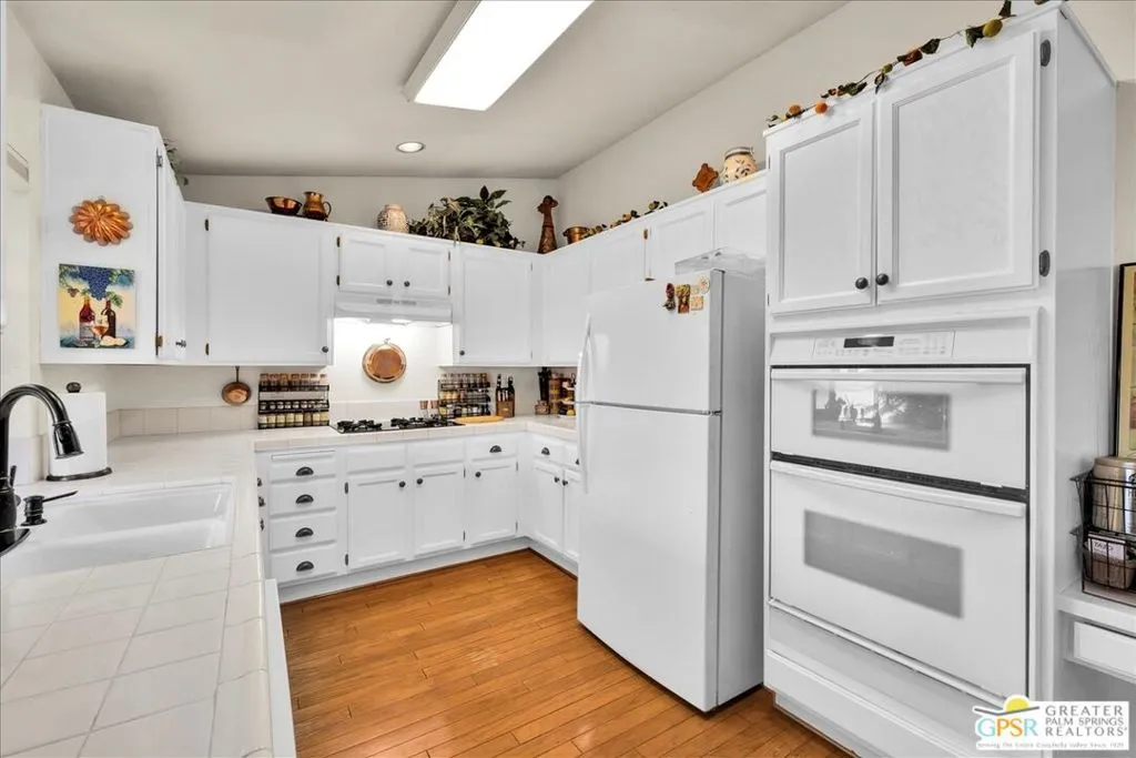 42644 Devonshire Street, Palm Desert, California 92211 home-pic-34