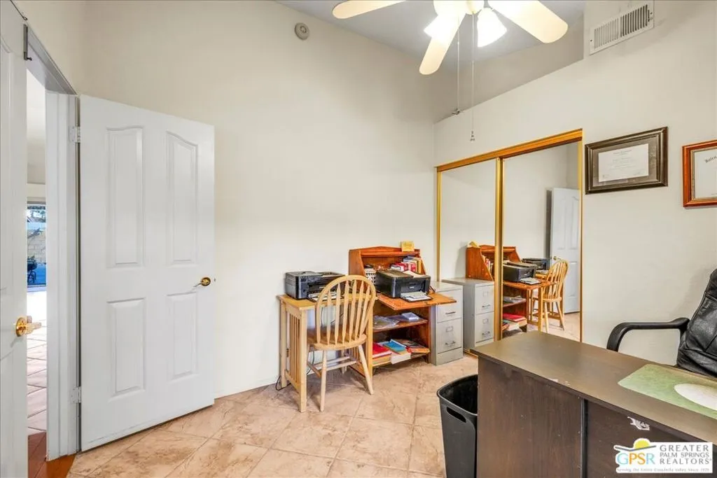 42644 Devonshire Street, Palm Desert, California 92211 home-pic-49