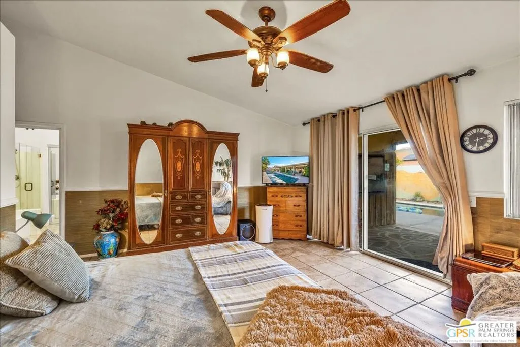 42644 Devonshire Street, Palm Desert, California 92211 home-pic-38