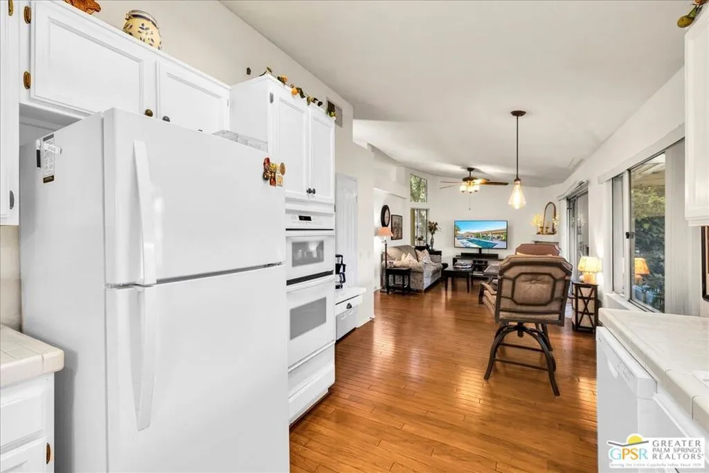 42644 Devonshire Street, Palm Desert, California 92211 home-pic-36