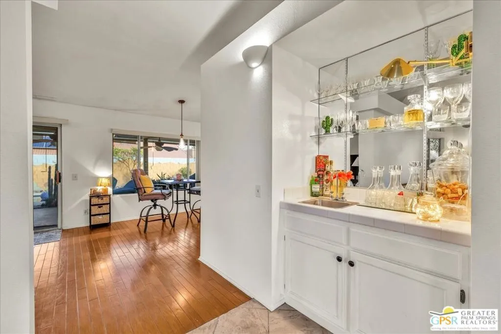 42644 Devonshire Street, Palm Desert, California 92211 home-pic-28