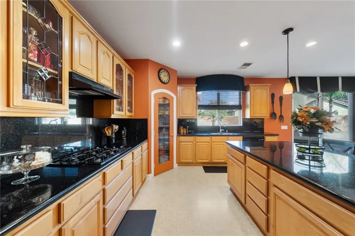 6920 Channel Court, Eastvale, California 91752