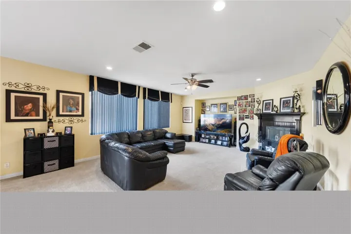 6920 Channel Court, Eastvale, California 91752