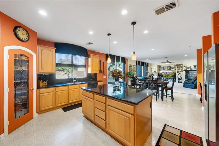 6920 Channel Court, Eastvale, California 91752