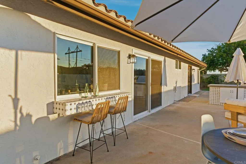 2002 Ladera Court, Carlsbad, California 92009 home-pic-22