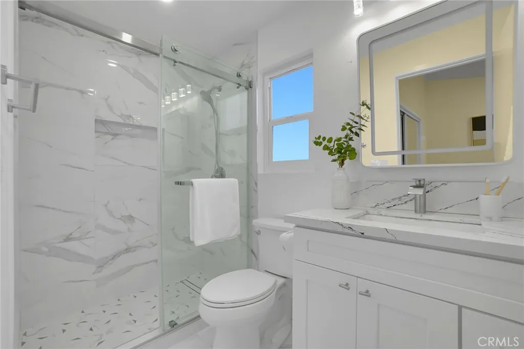 2101 Dublin Lane 2, Diamond Bar, California 91765 home-pic-13