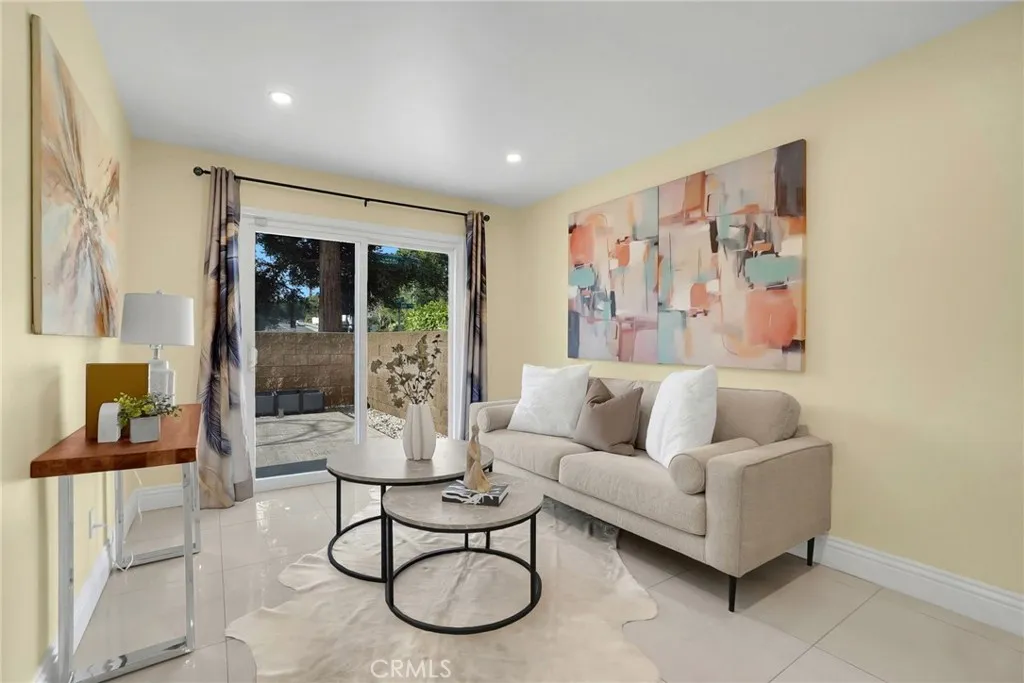 2101 Dublin Lane 2, Diamond Bar, California 91765 home-pic-4