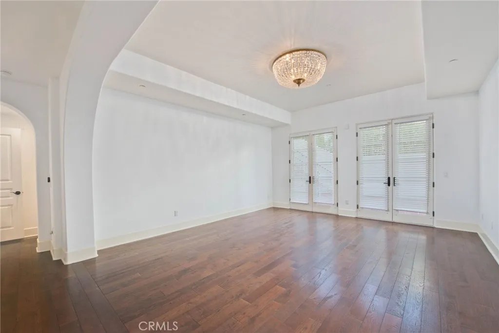558 Hillgreen Drive 207, Beverly Hills, California 90212 home-pic-30