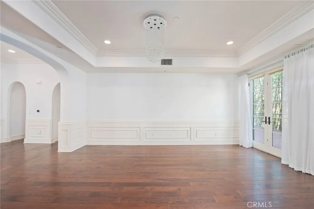558 Hillgreen Drive 207, Beverly Hills, California 90212 home-pic-44