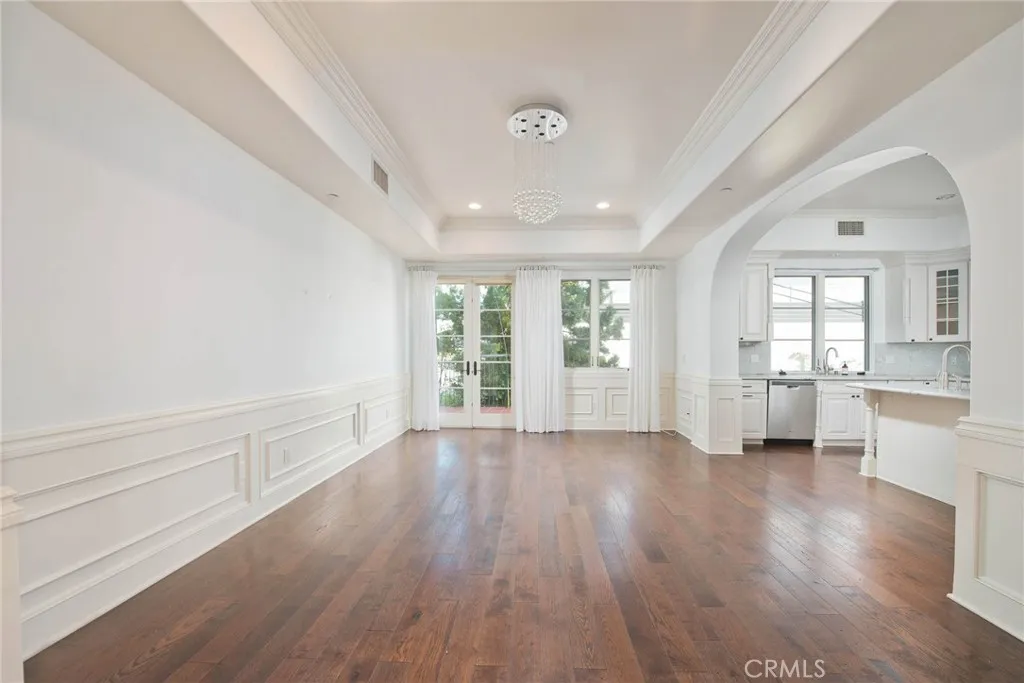 558 Hillgreen Drive 207, Beverly Hills, California 90212 home-pic-8