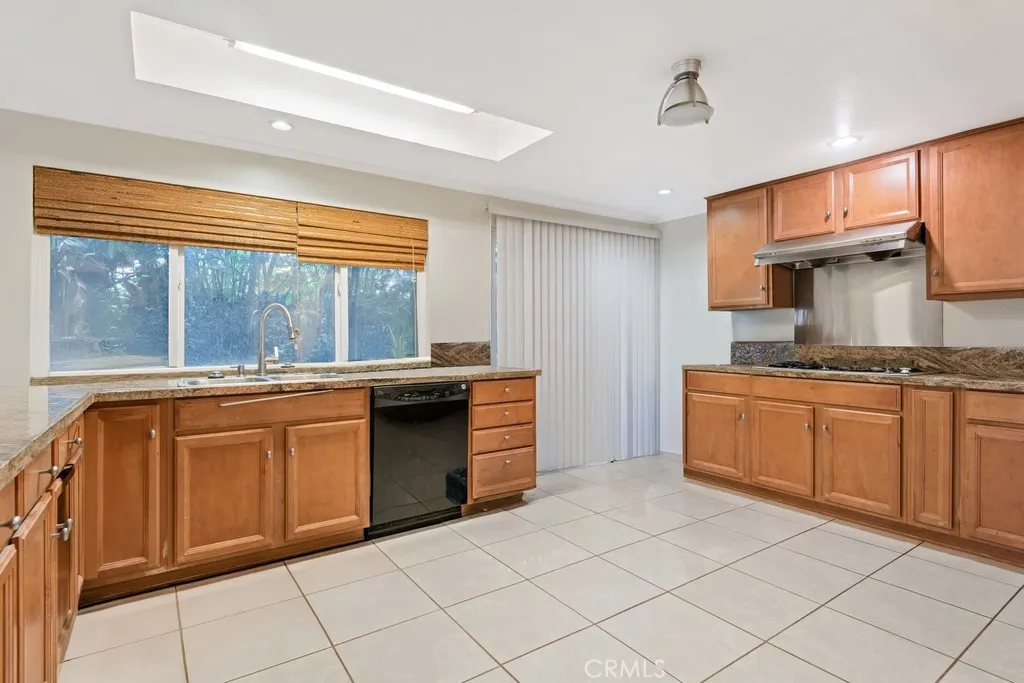 2180 Abajo Drive, Monterey Park, California 91754 home-pic-10