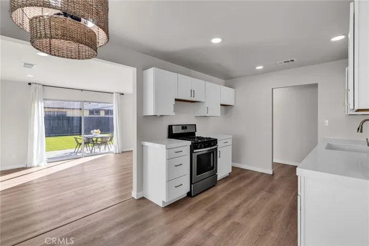 7303 Gatewood, San Diego, California 92114