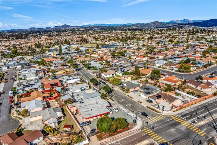 7303 Gatewood, San Diego, California 92114