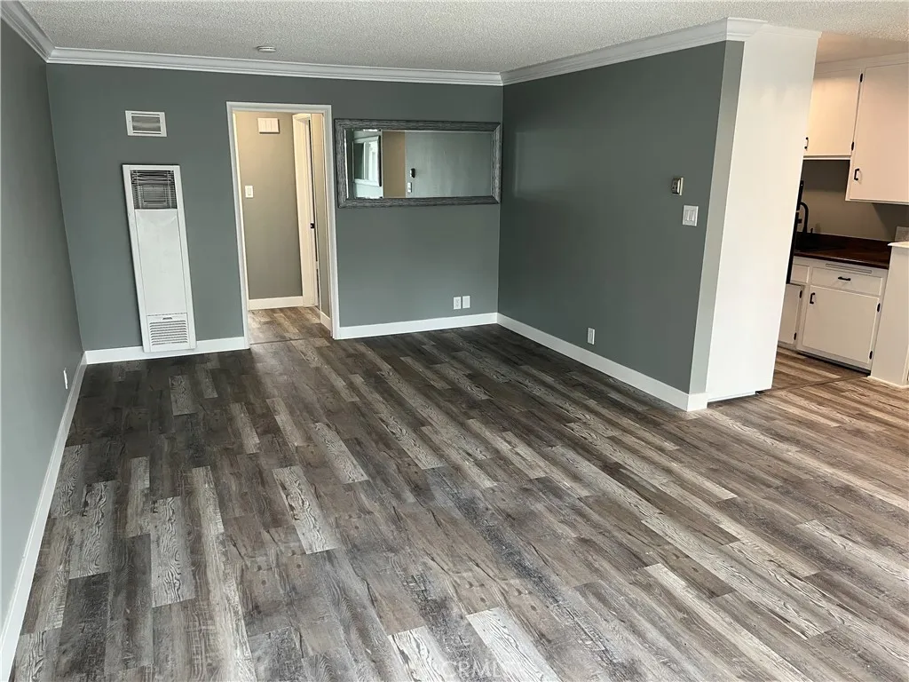 801 E 1st Street 9, Long Beach, California 90802 home-pic-1